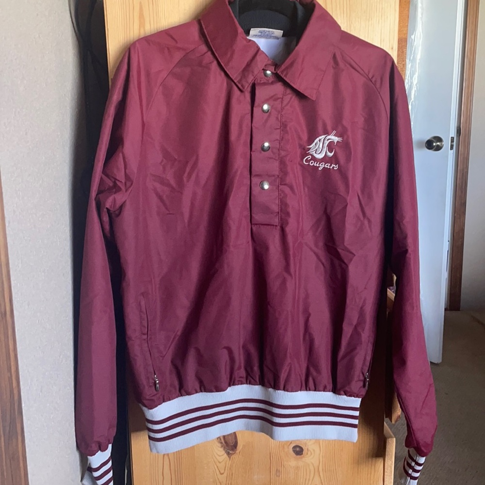 Vintage Washington State University 3/4 Button Windbreaker.